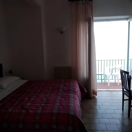 Al Mare Hotel 3*
