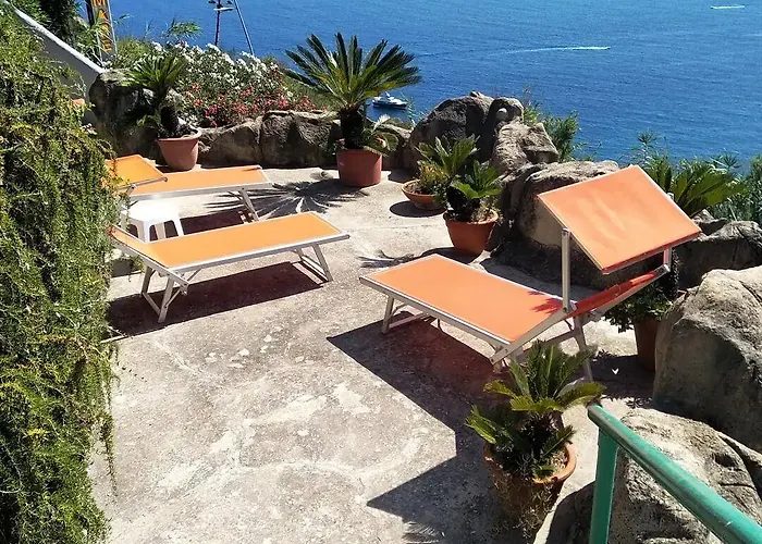 Al Mare Hotell