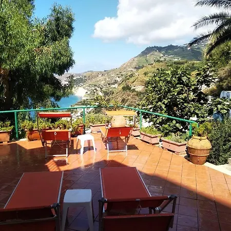 Al Mare Barano dʼIschia